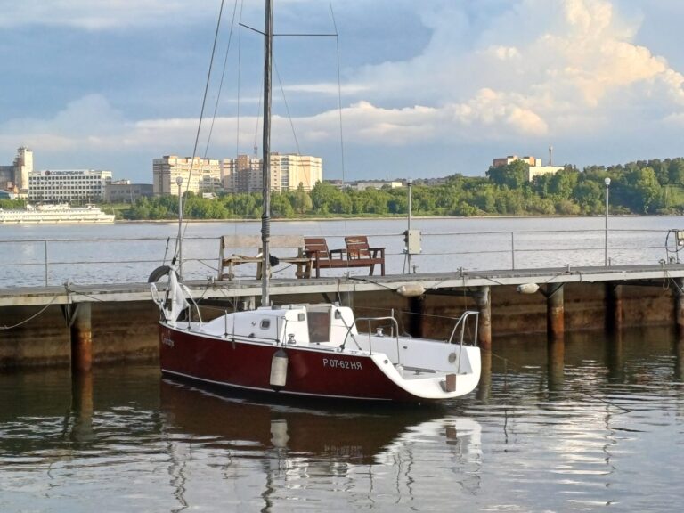 Прогулка по Обскому морю на парусной яхте Кристофор | Фото 2