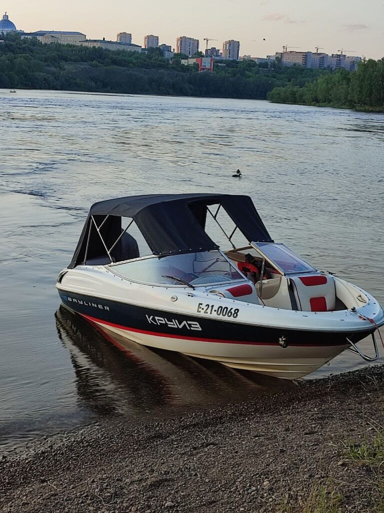 Экскурсия Прогулочные маршруты по Енисею на катере Круиз | Фото 1