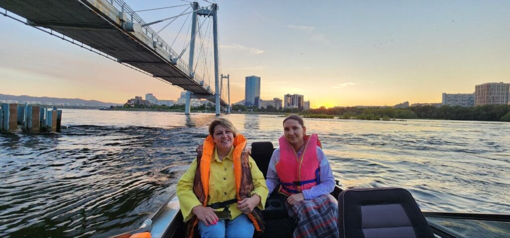 Экскурсия Экскурсия по Енисею на катере: Мосты Красноярска | Фото 3