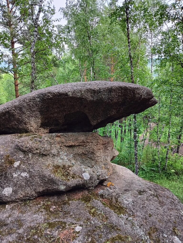 Каменные исполины Хакасии из поселка Жемчужный - Шира | Фото 5